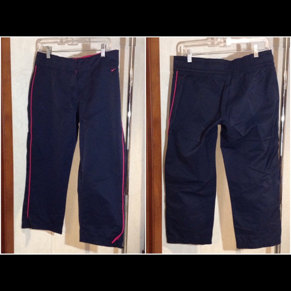 Junior's Size M Athletic Nike Capris